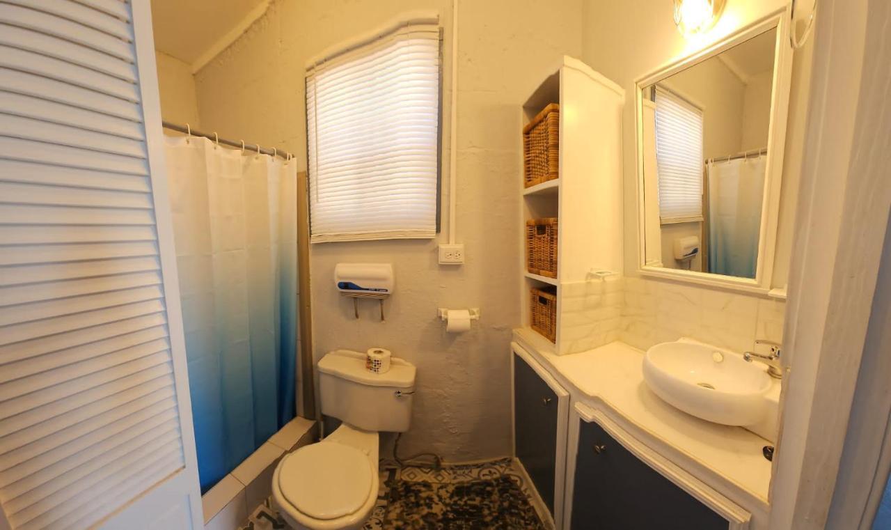 Ferienwohnung Gloria'S Mini Hideaway Christchurch Exterior foto