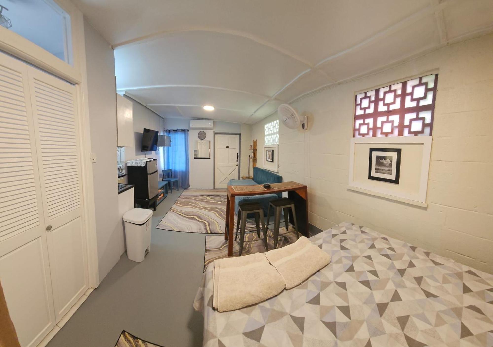 Ferienwohnung Gloria'S Mini Hideaway Christchurch Exterior foto