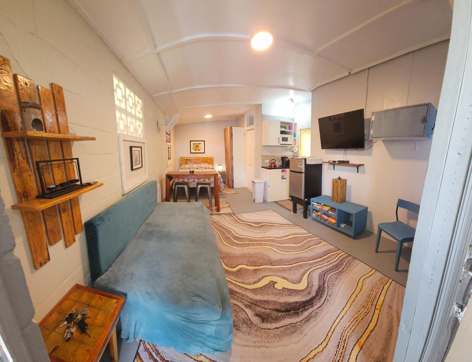 Ferienwohnung Gloria'S Mini Hideaway Christchurch Exterior foto